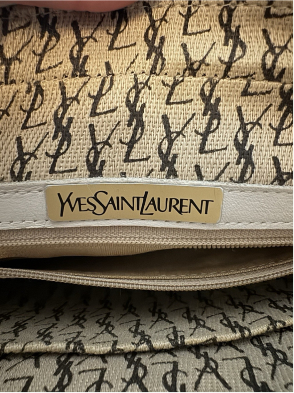 Vintage Yves Saint Laurent YSL White Leather Shoulder Bag Mod Minimalist Luxury - Picture 14 of 14